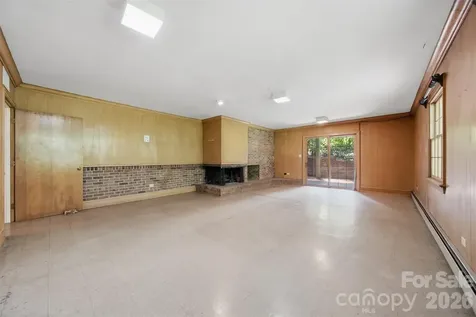 1811 5th Street NW Hickory NC 28601