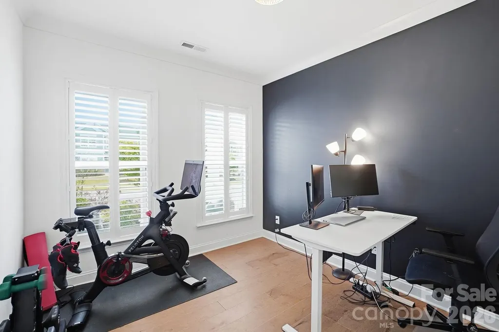11016 Larkslea Lane Charlotte NC 28278