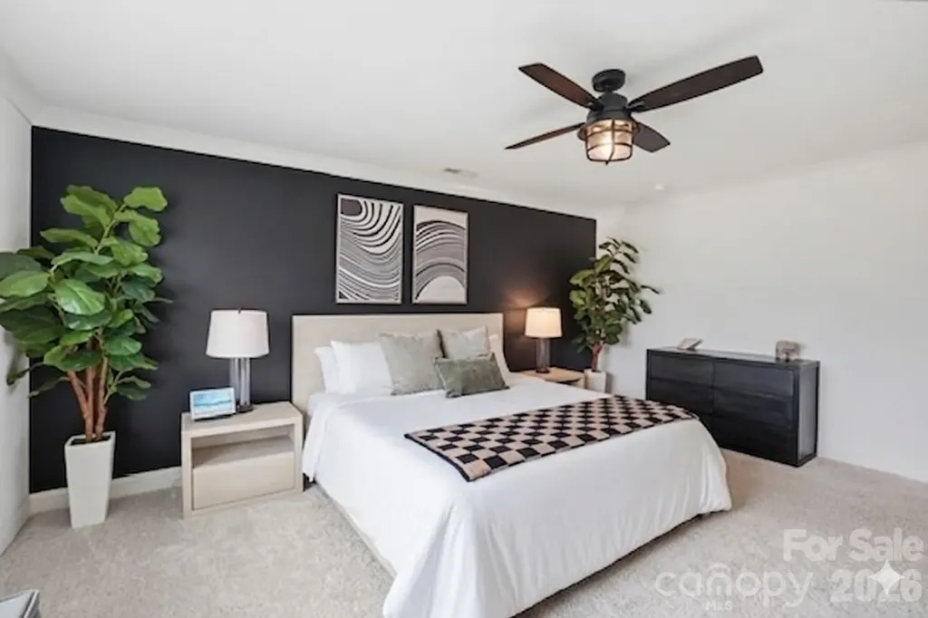 11016 Larkslea Lane Charlotte NC 28278