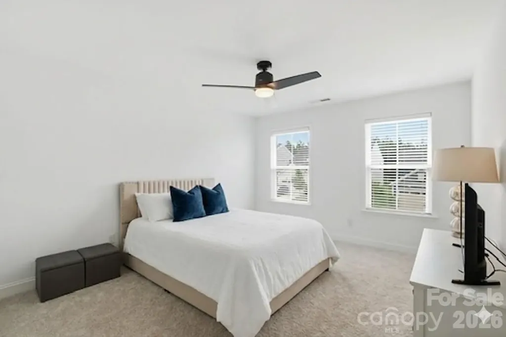 11016 Larkslea Lane Charlotte NC 28278