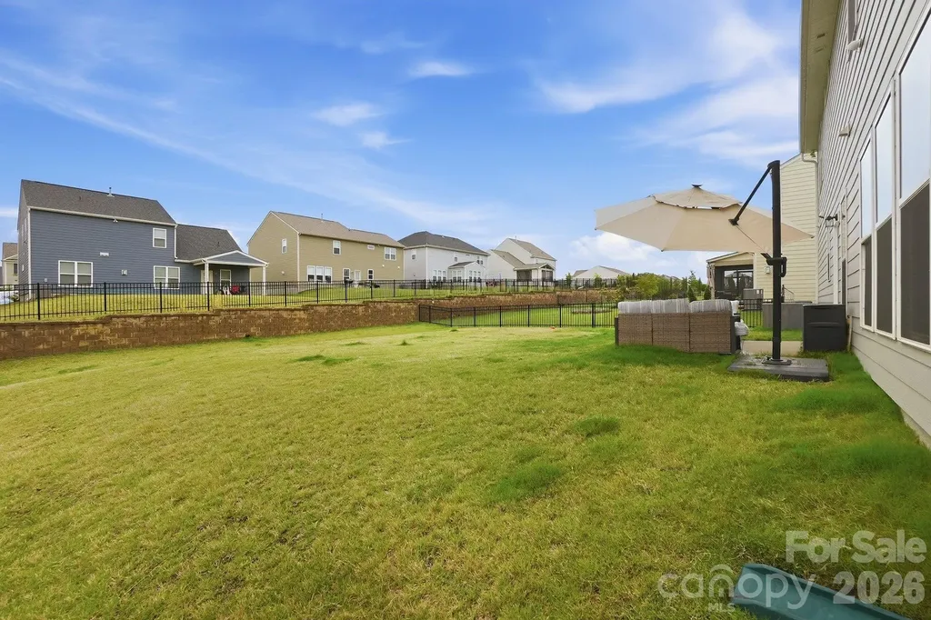 11016 Larkslea Lane Charlotte NC 28278