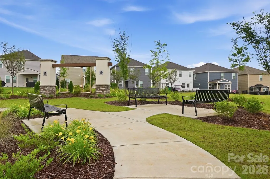 11016 Larkslea Lane Charlotte NC 28278
