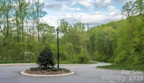 20 Lagrange Drive Asheville NC 28805