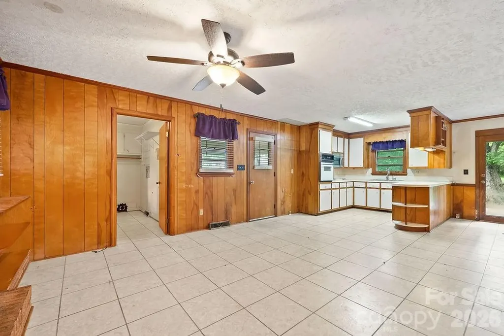4014 Peggy Lane Mint Hill NC 28227