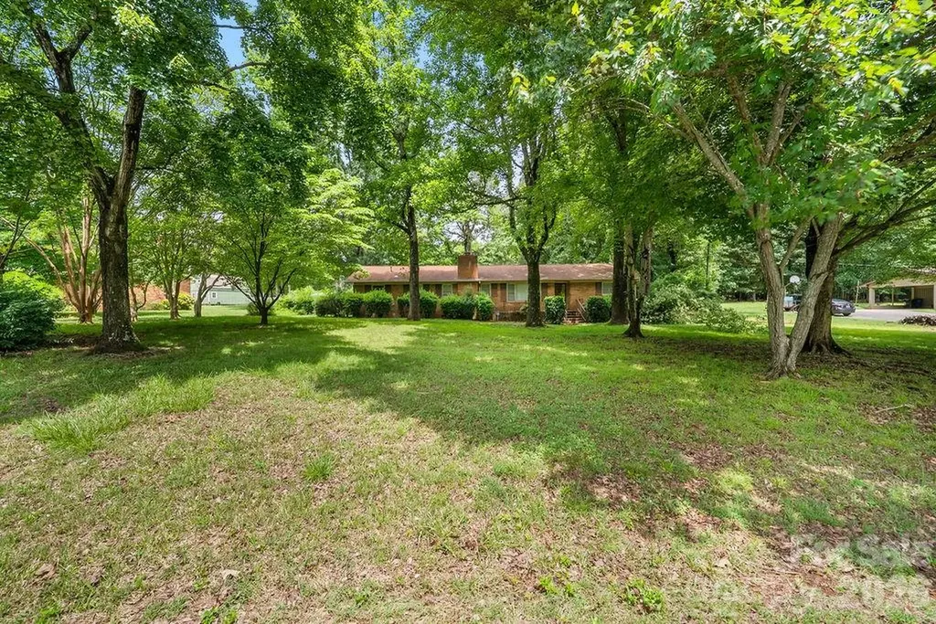 4014 Peggy Lane Mint Hill NC 28227