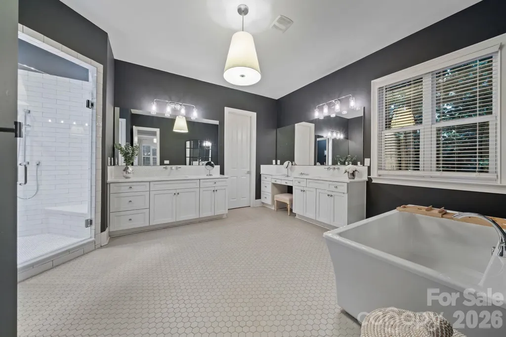 200 Seven Oaks Landing Belmont NC 28012