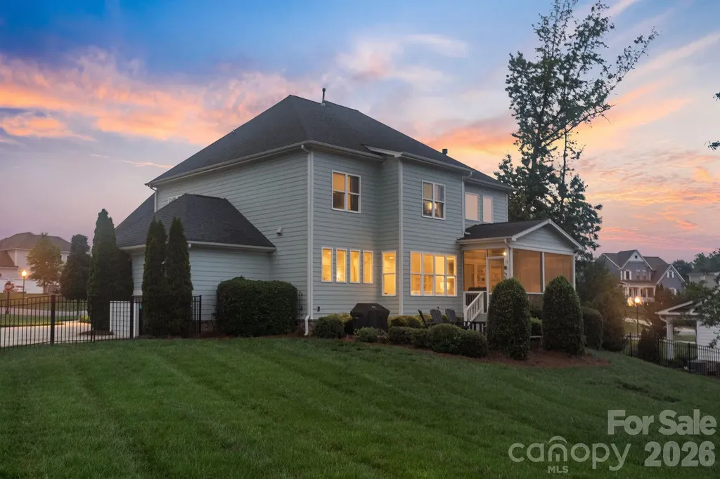 200 Seven Oaks Landing Belmont NC 28012