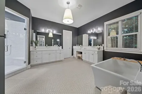 200 Seven Oaks Landing Belmont NC 28012