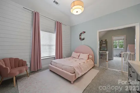 200 Seven Oaks Landing Belmont NC 28012