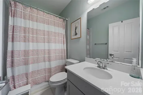 200 Seven Oaks Landing Belmont NC 28012