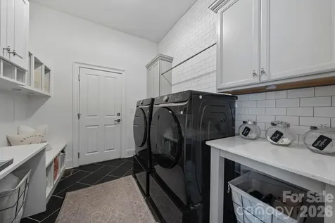 200 Seven Oaks Landing Belmont NC 28012