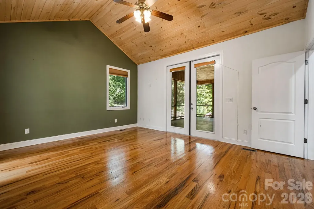 67 Reeses Ridge Court Hendersonville NC 28739