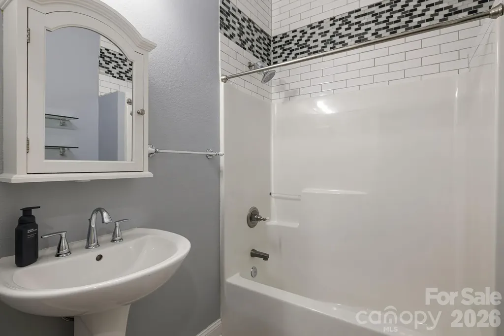 67 Reeses Ridge Court Hendersonville NC 28739