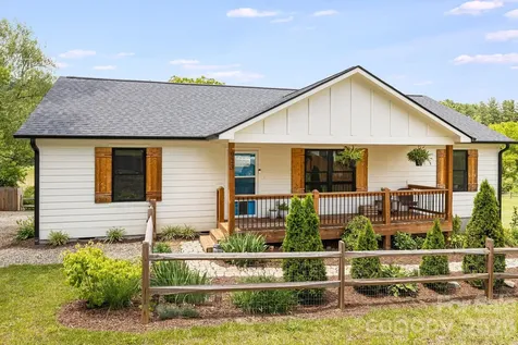923 Newfound Road Leicester NC 28748