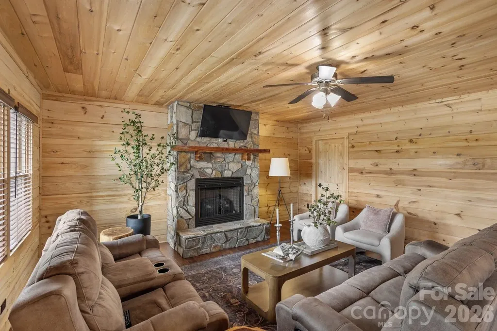 1732 Waters Edge Drive Granite Falls NC 28630