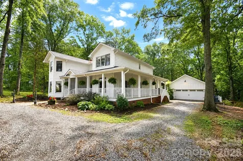 18634 Newsome Road Oakboro NC 28129