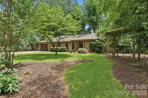6 Catawba Ridge Court Lake Wylie SC 29710