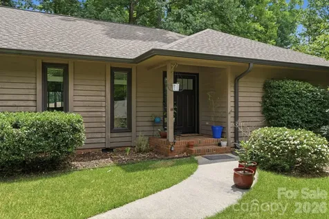 6 Catawba Ridge Court Lake Wylie SC 29710