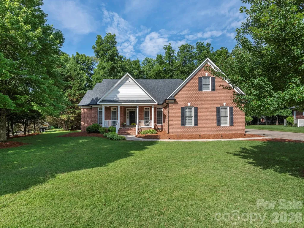 3672 Charolais Lane Harrisburg NC 28075