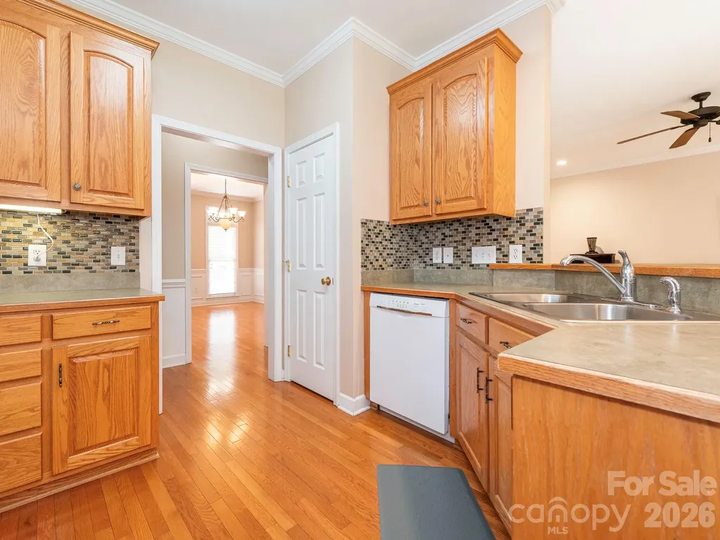 3672 Charolais Lane Harrisburg NC 28075