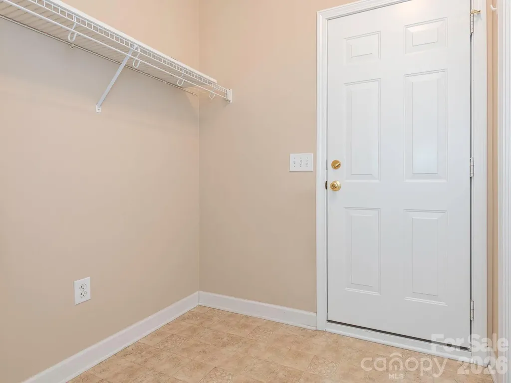 3672 Charolais Lane Harrisburg NC 28075