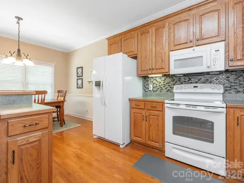 3672 Charolais Lane Harrisburg NC 28075