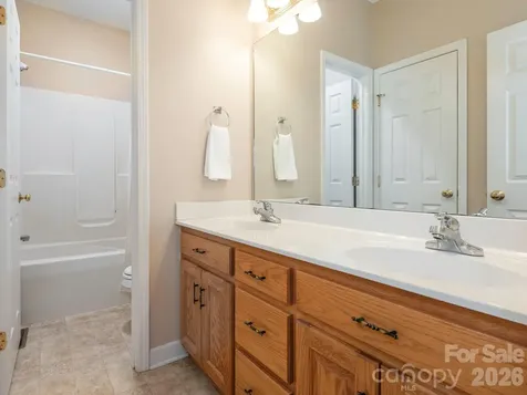 3672 Charolais Lane Harrisburg NC 28075