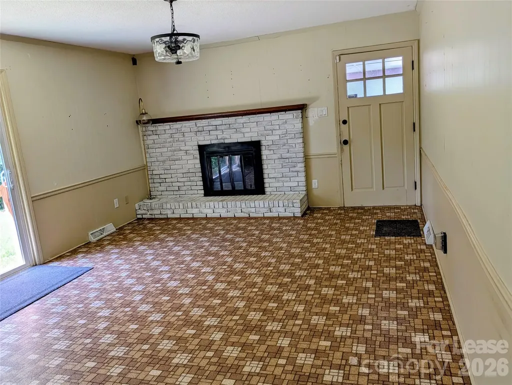 105 Ridgewood Lane Statesville NC 28677