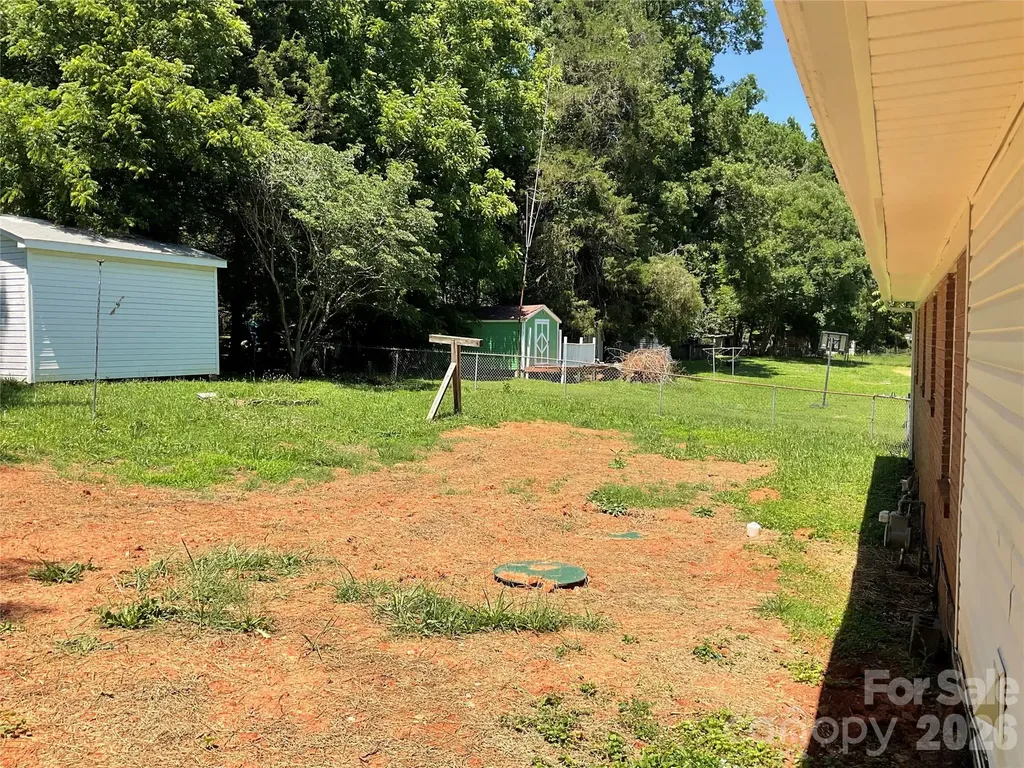 2346 Woodleaf Drive Gastonia NC 28052
