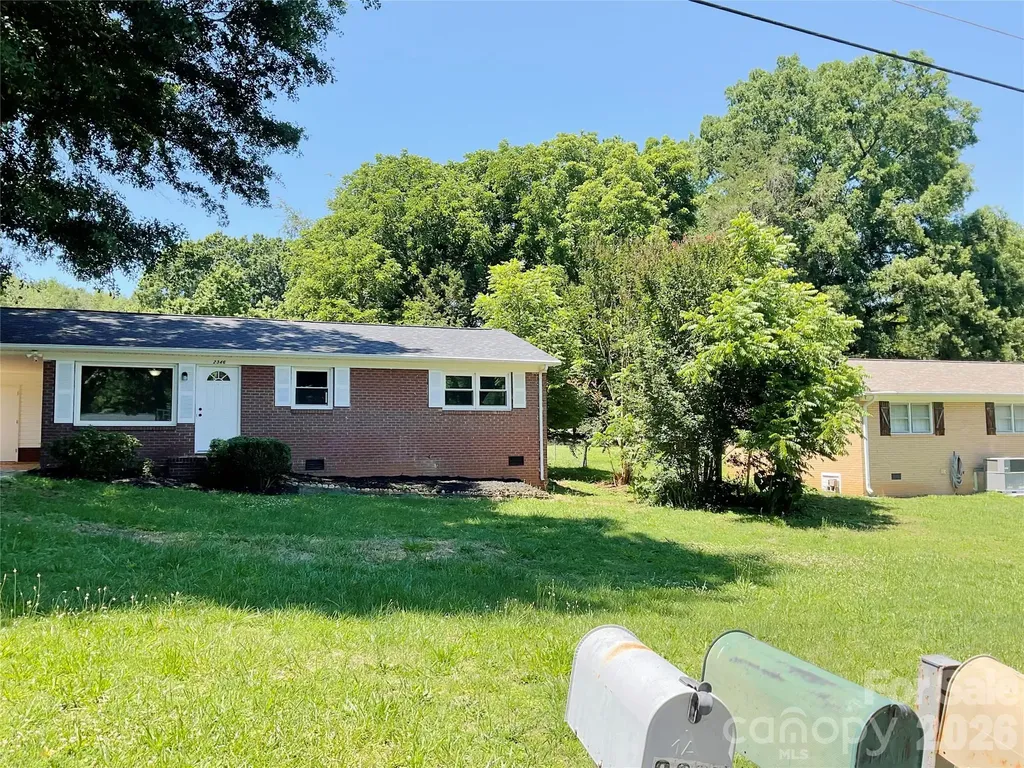 2346 Woodleaf Drive Gastonia NC 28052
