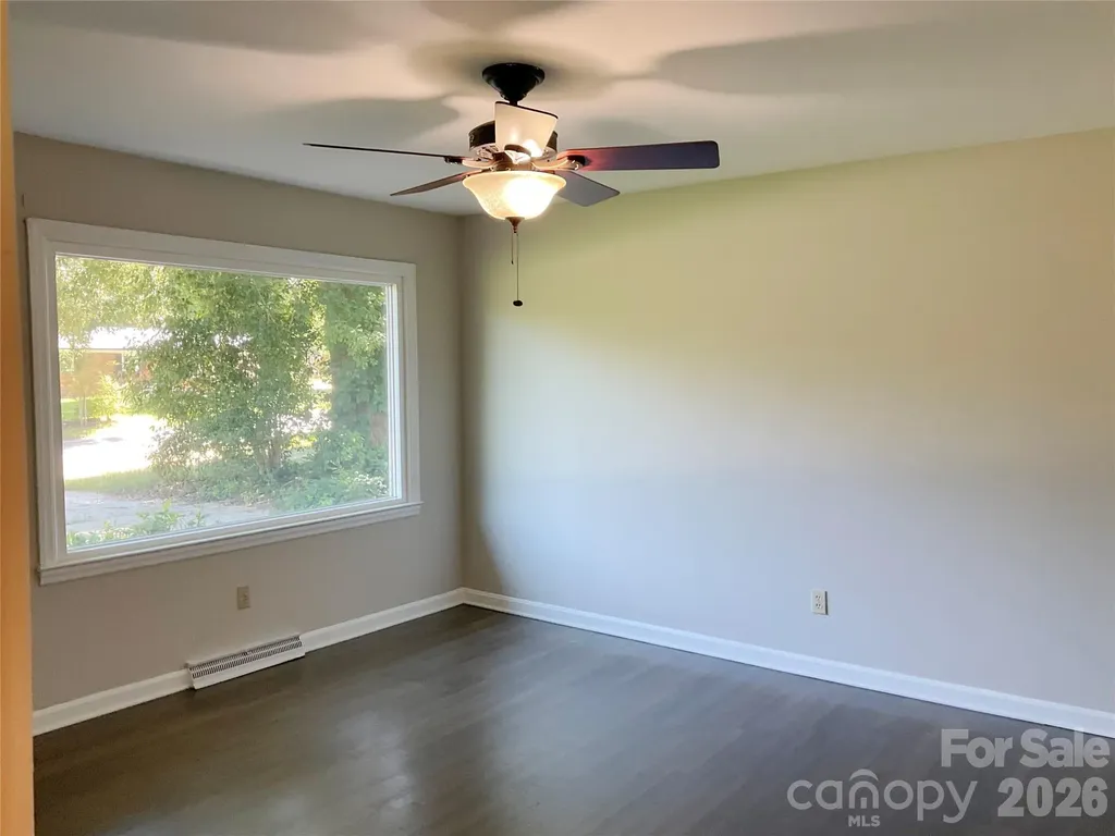 2346 Woodleaf Drive Gastonia NC 28052