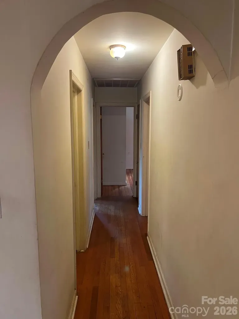 54 Sherwood Road Asheville NC 28803