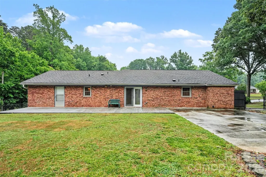 511 Ellenwood Drive Kings Mountain NC 28086