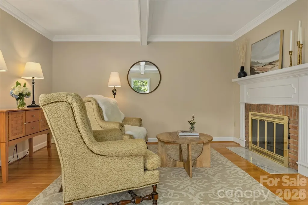 425 Sondley Woods Place Asheville NC 28805