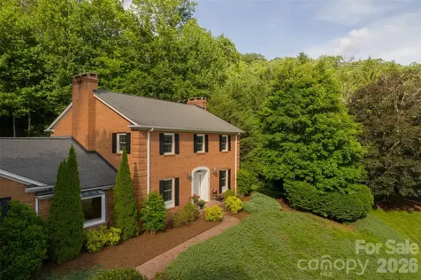 425 Sondley Woods Place Asheville NC 28805