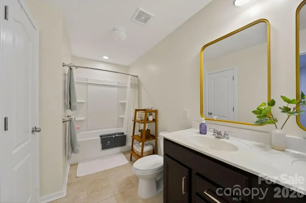 11033 Crane Creek Drive Charlotte NC 28278