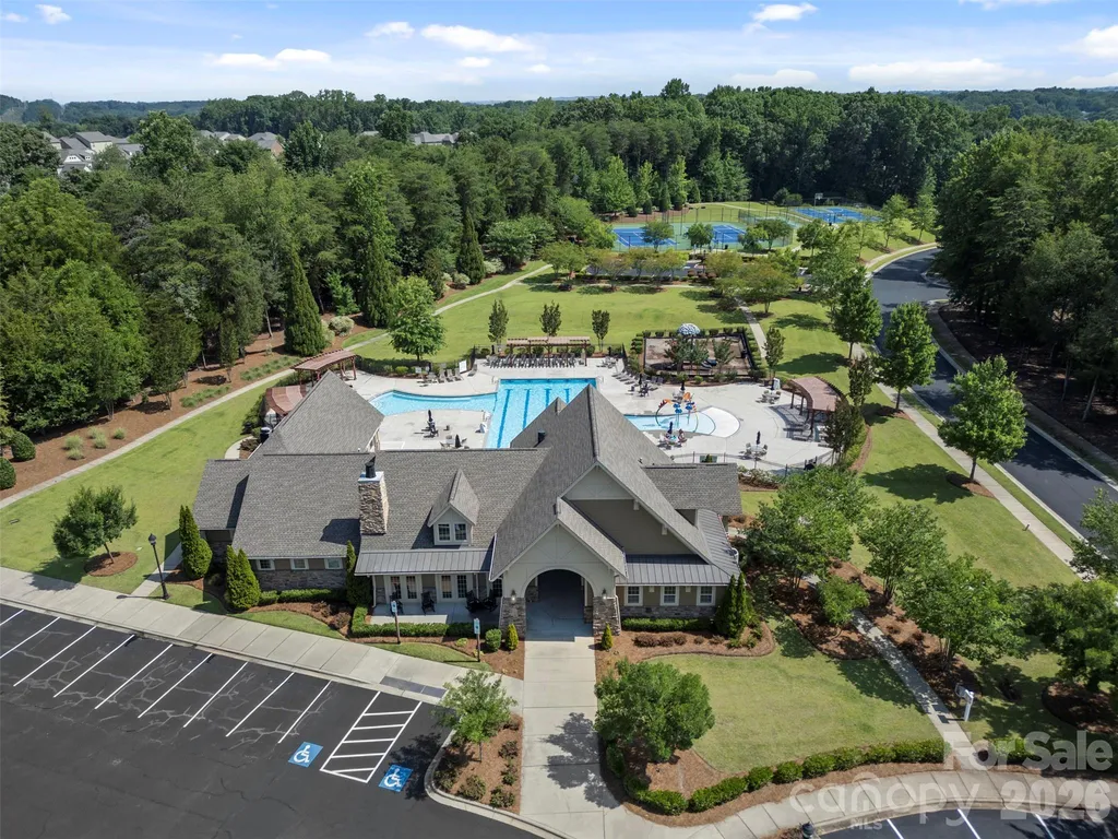 11033 Crane Creek Drive Charlotte NC 28278