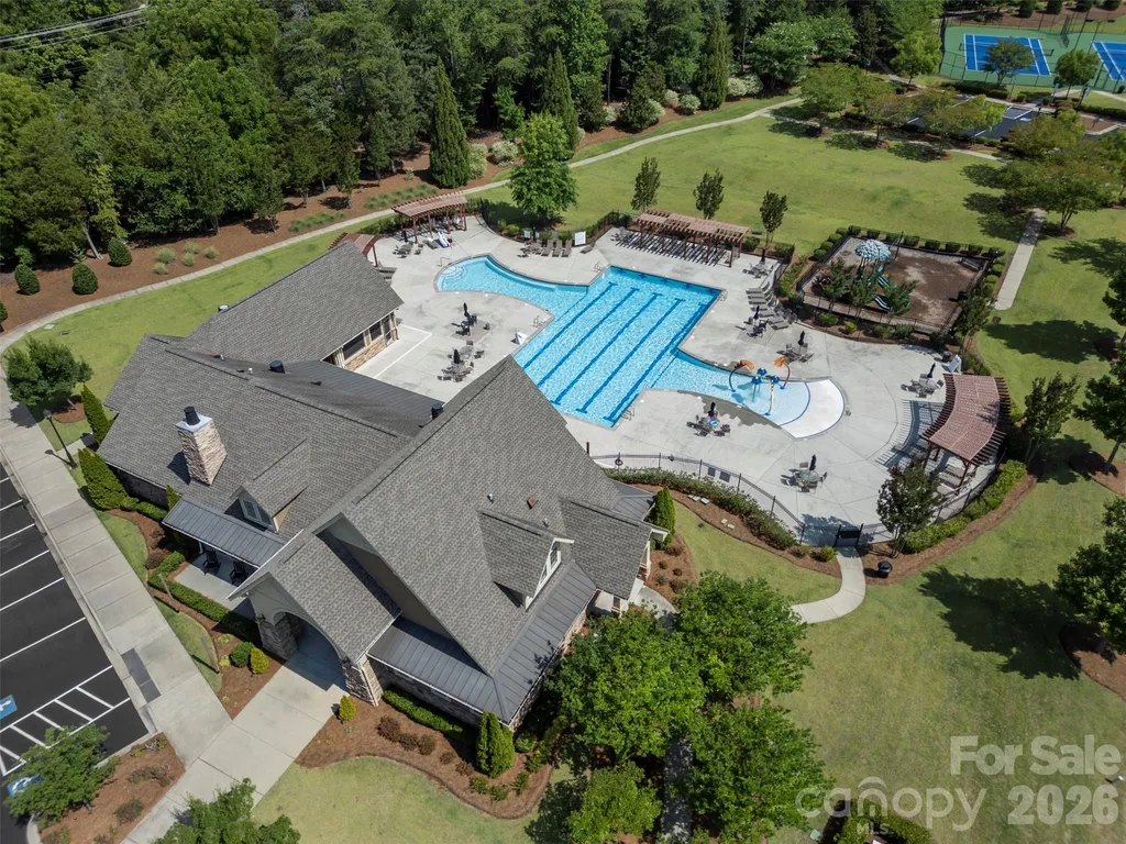 11033 Crane Creek Drive Charlotte NC 28278