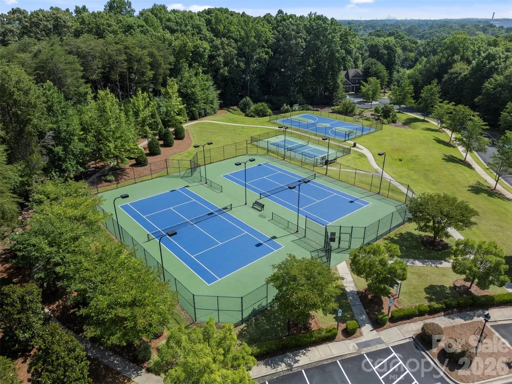 11033 Crane Creek Drive Charlotte NC 28278