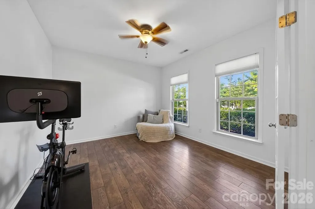 11033 Crane Creek Drive Charlotte NC 28278