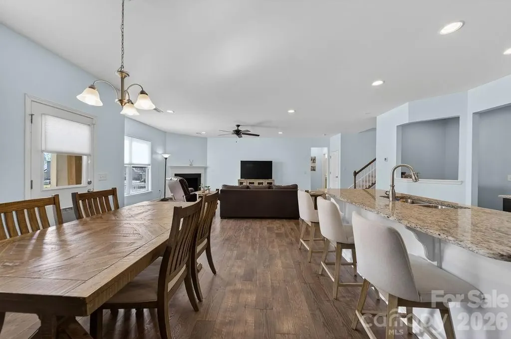 11033 Crane Creek Drive Charlotte NC 28278