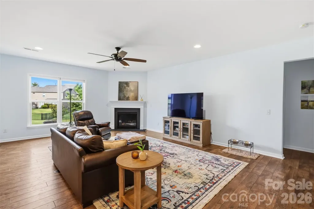 11033 Crane Creek Drive Charlotte NC 28278