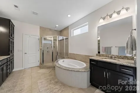 11033 Crane Creek Drive Charlotte NC 28278