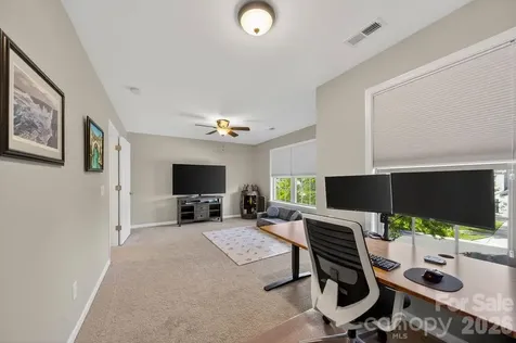 11033 Crane Creek Drive Charlotte NC 28278