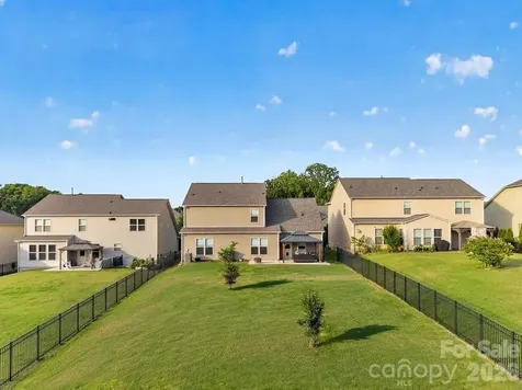 11033 Crane Creek Drive Charlotte NC 28278