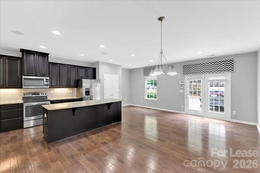 1935 Fleetwood Drive Charlotte NC 28208