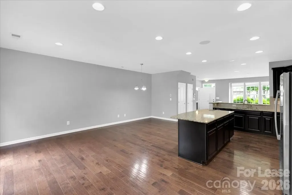 1935 Fleetwood Drive Charlotte NC 28208