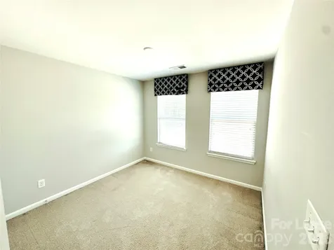 1935 Fleetwood Drive Charlotte NC 28208