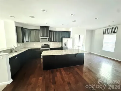 1935 Fleetwood Drive Charlotte NC 28208