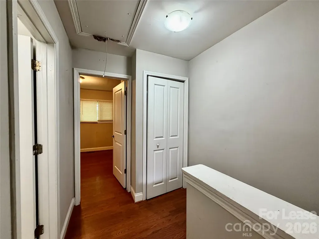1207 Green Oaks Lane Charlotte NC 28205